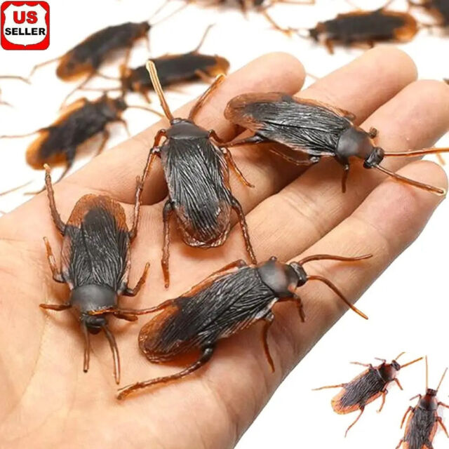 40 Prank Cockroaches Realistic Cock Roach Rubber Fake Creepy Bugs Gag Toy Joke